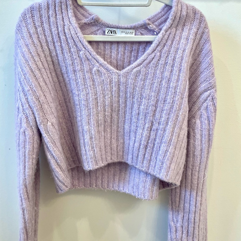 Zara V-neck purple sweater
